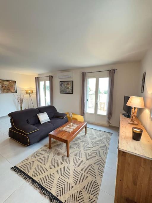 Joli Mas Ca-Mar Villa Arles Exteriör bild
